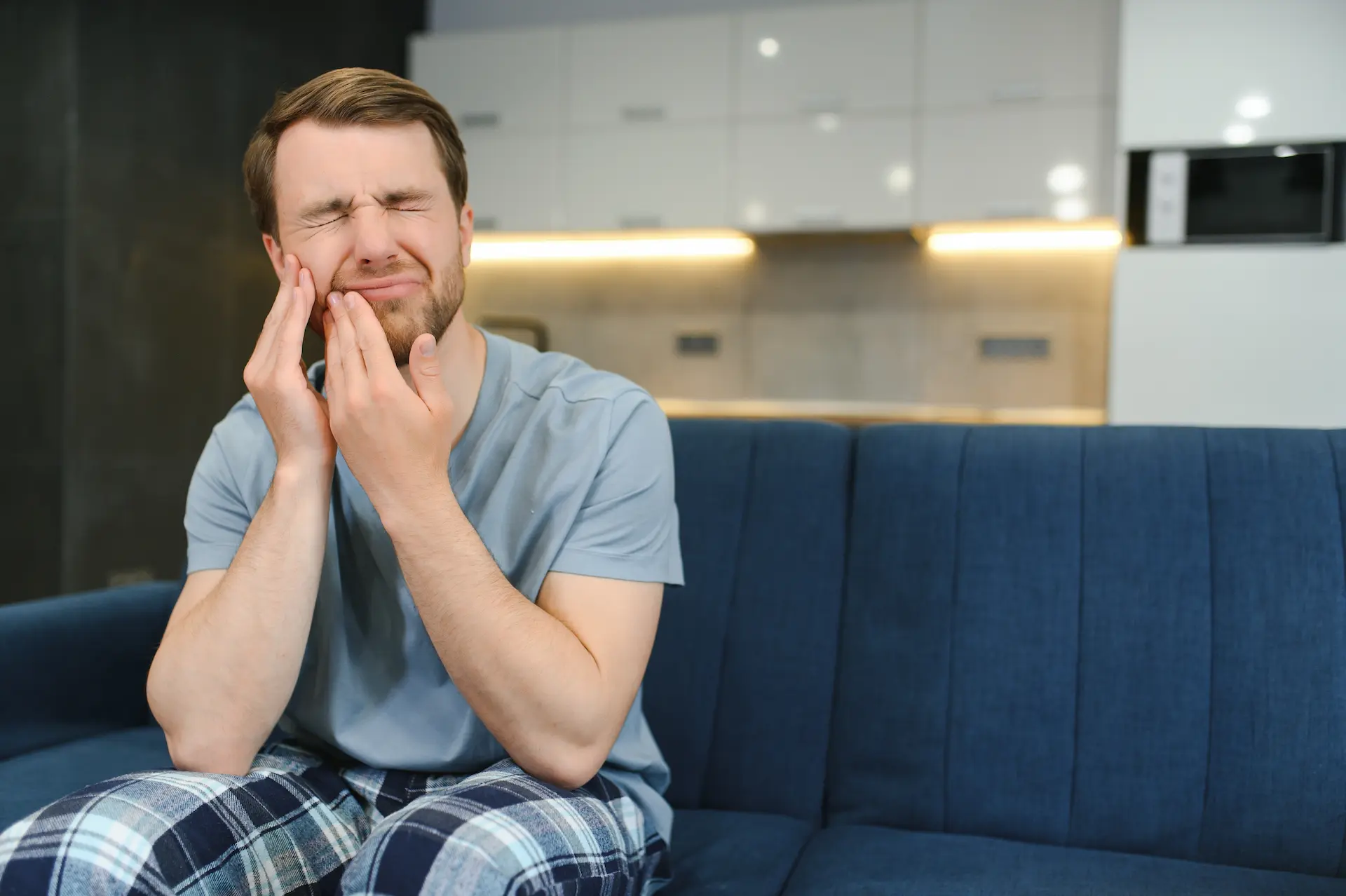 Book an appointment with NuSet for your pain-free dental implant today!
