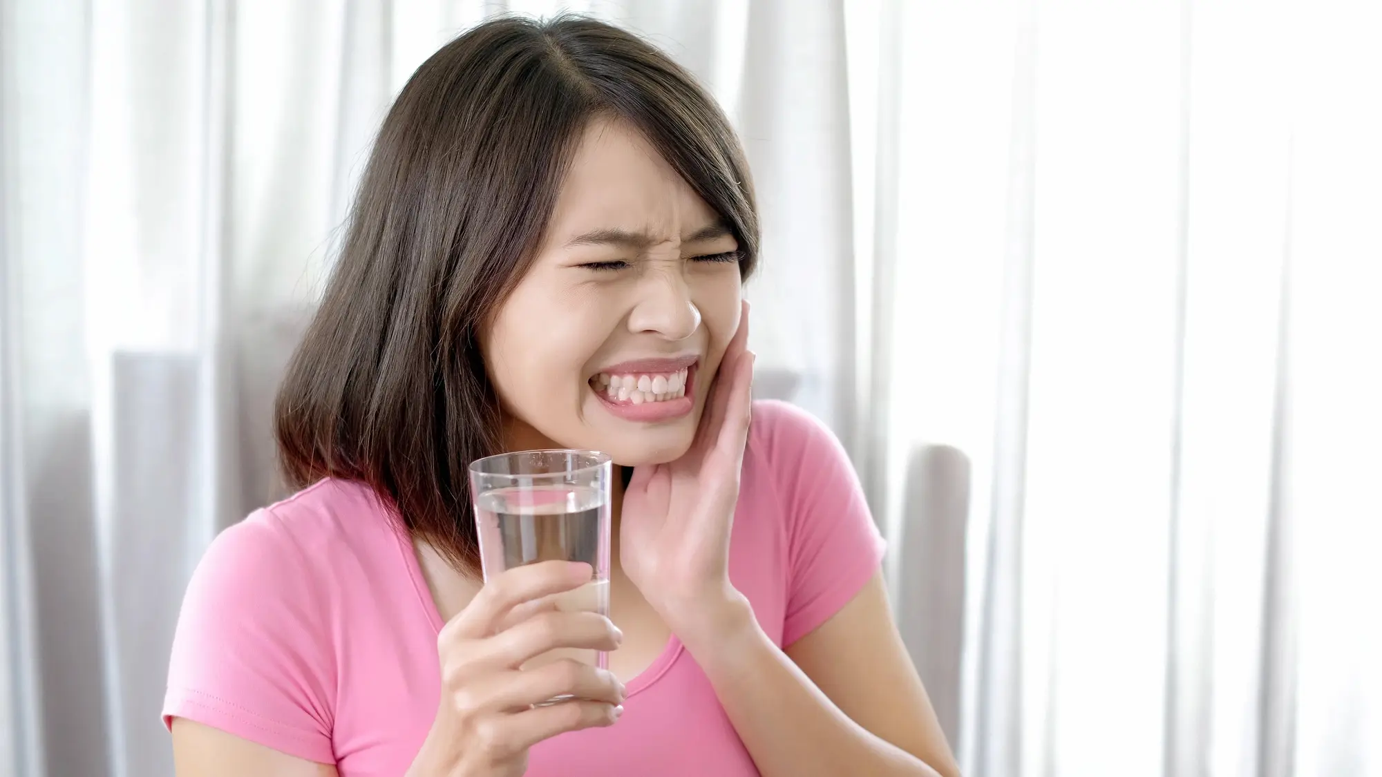 tooth ache when drinking cold water