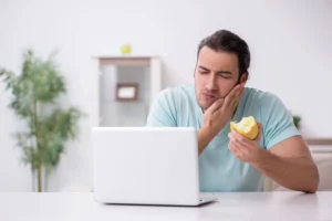 toothache when chewing